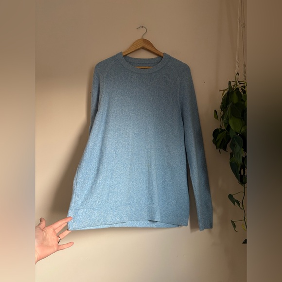 Lululemon Textured Knit Crewneck Sweater in Sky Blue - Picture 4 of 8